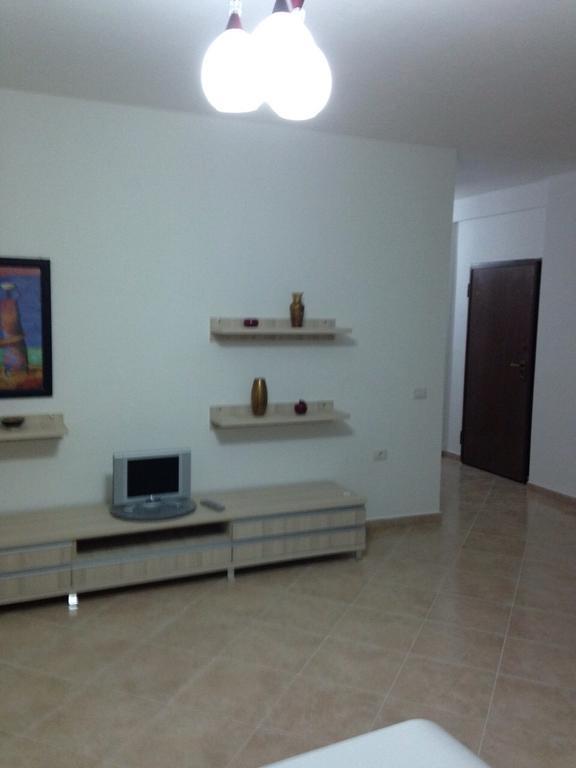 Cold Water Residence Vlore Room photo